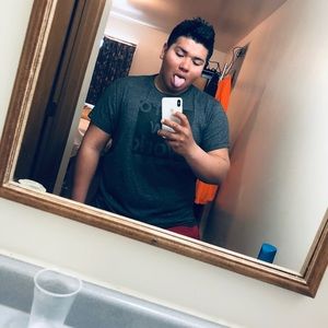 Meet your Posher, Christian